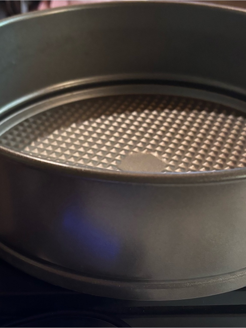 Nonstick Round Springform Cake Pan - Picture 1 of 3